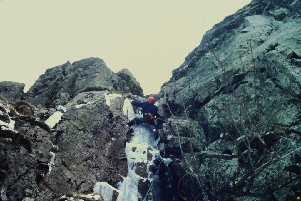 Phil Rigby grappling with Curving Gully on Hutaple Crag